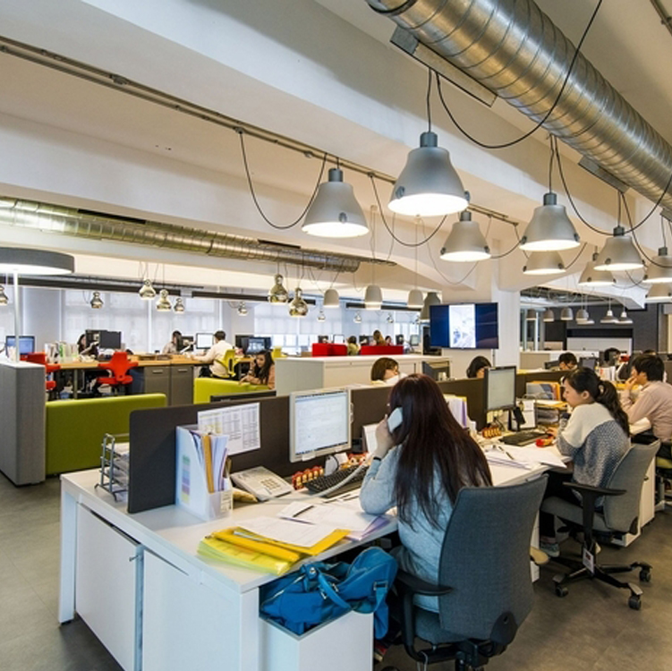 辦公室設(shè)計(jì)知識(shí)點(diǎn)---采用開(kāi)放式的好處(圖2) 辦公室設(shè)計(jì)知識(shí)點(diǎn)---采用開(kāi)放式的好處(圖2)