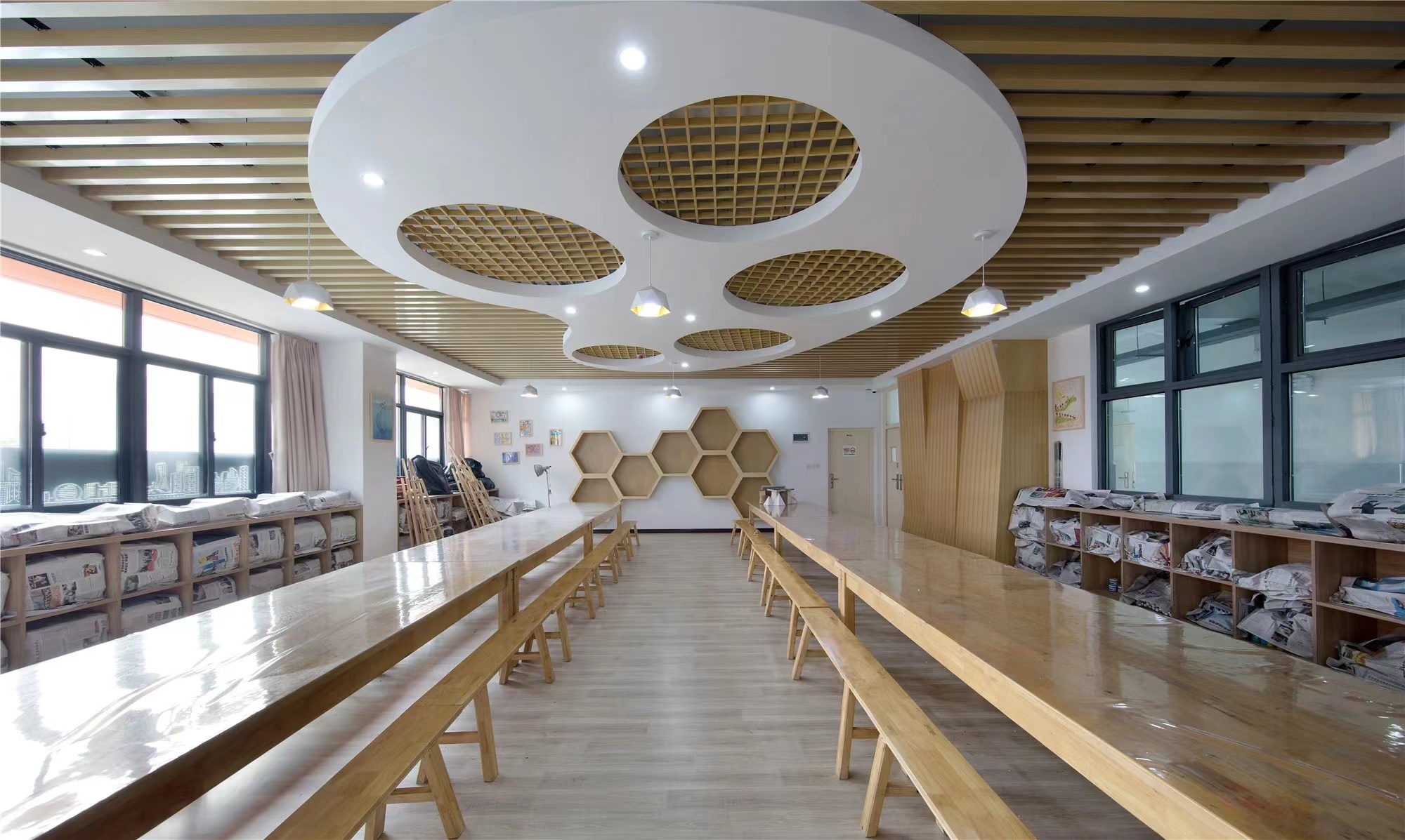 【學校案例】今泰裝飾在武漢市先后完成了與紅領巾學校6個校區(qū)的項目交付！(圖6)