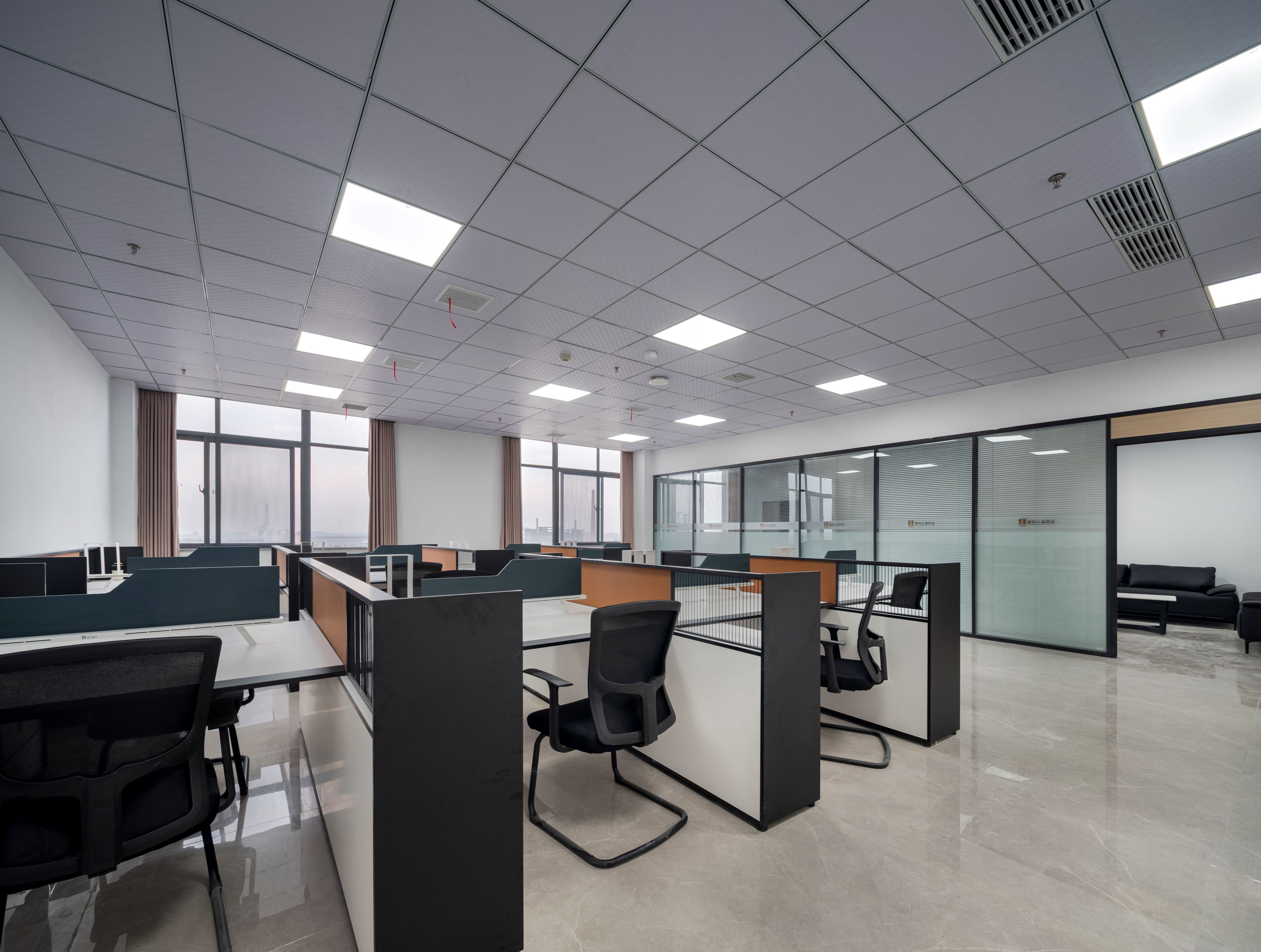 【完工案例】人福醫(yī)藥黃岡總部辦公室裝修完工！(圖10)