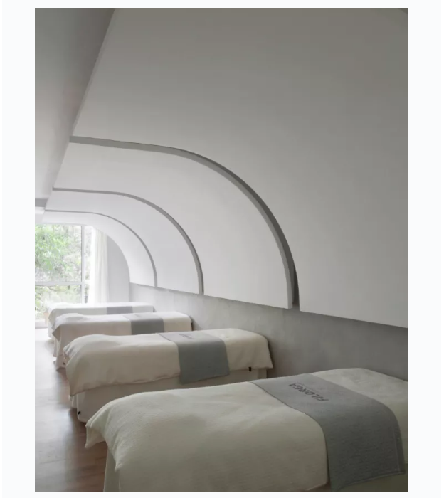 營(yíng)造山丘意境的美容空間(圖15)